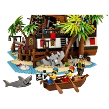 LEGO® Ideas 21322 Zátoka pirátov zo stavebnice Barracuda