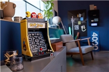 LEGO Icons - PAC-MAN Arcade (10323). /Building and Construction Toys
