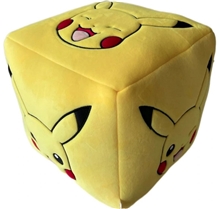 3D polštář Pokémon: Obličeje Pikachu (25 x 25 cm)
