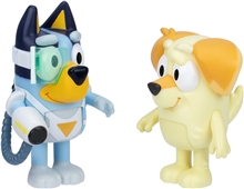 Balení 2 figurek Bluey - Surprise Blaster Suit	