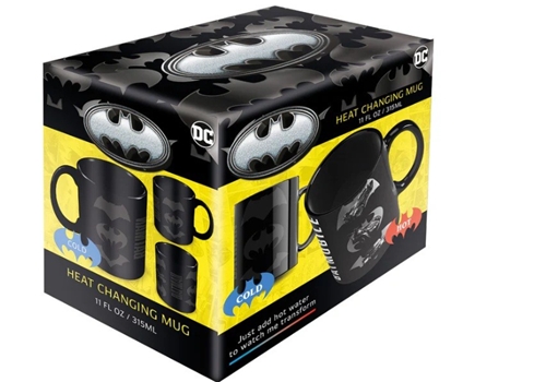 DC Comics: Batman & Batmobile - Meniaci sa hrnček (315 ml)