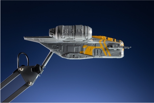  Paladone: Star Wars: Mandalorian - Polohovací stolní lampa - Razor Crest